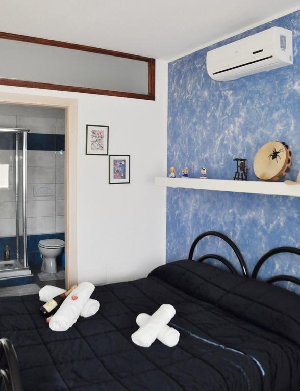 Lo Specchio Del Salento Bed & Breakfast Lecce Eksteriør bilde